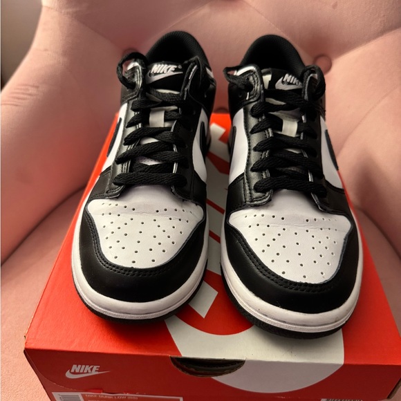 Nike Dunk Low Panda Sneakers | Kids 4.5 - Picture 4 of 6